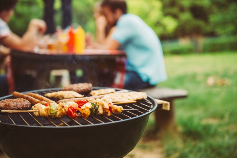 Friends,Making,Barbecue,And,Having,Lunch,In,The,Nature.